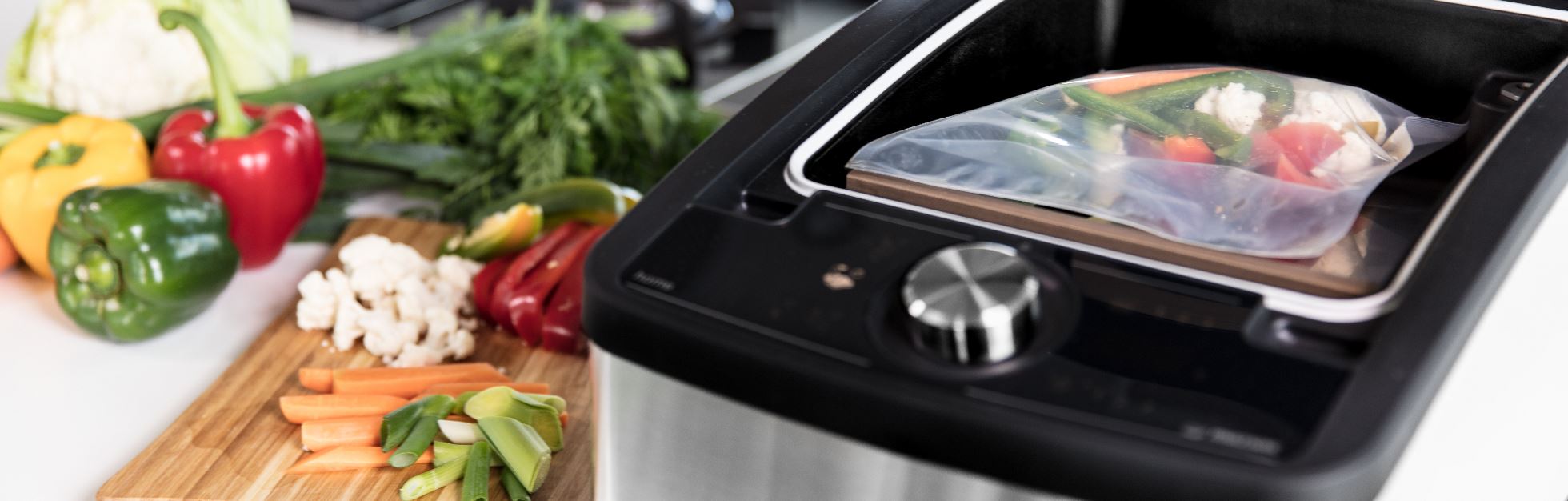 Gemuese verpacken mit Vakuumierer home von MULTIVAC